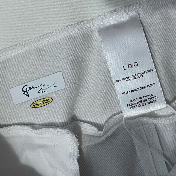 GREG NORMAN Pull On Golf Shorts Size Large White NEW Elastic Waist Active Sport - Picture 8 of 9